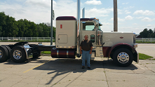 2015 Pete 389