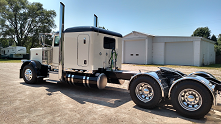 2015 Pete 389