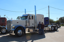 2015 Pete 389